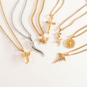 Collar de Cruz Impermeable, Chapado en Oro de 18k, Cadena de Acero Inoxidable, Collar de Cruz con Brújula y Serpiente para Hombre - Product Image 1