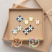 Vente en Gros Classique Religieux Croix Motif Faux Piercing Mamelon Barbell Anneau Faux Mamelon Piercing Bijoux