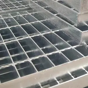 Metal Serrilhada drenagem cobre Grade De Aço Grating Para Construção Material De Construção