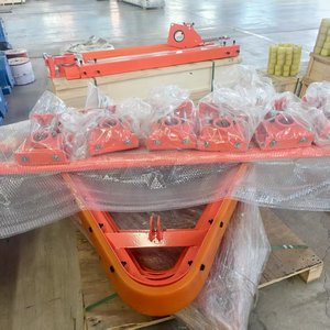 Duurzaam ontwerp fabrieksmodel polyurethaan of legering materiaal meskop met slijtvastheid en corrosiebestendigheid transportbandreiniger - Product Image 2