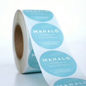 Rouleau d'autocollants personnalisés découpés sur mesure, étiquettes adhésives imperméables de haute qualité avec finition dorée et vernis UV sélectif - Product Image 3