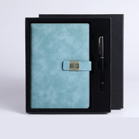 PQ Window Flower Buckle - Ensemble de 2 pièces : Carnet personnalisable à couverture rigide en cuir lisse avec coffret cadeau, stylo et épaississeur de pages