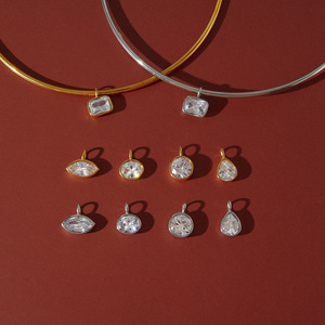 Collane Choker in Acciaio Inossidabile Placcato Oro 18K con Pendente in Zirconia Cubica per Donne - Product Image 6