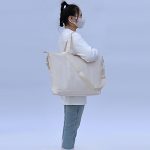 Vente chaude grande capacité femmes Nylon sac fourre-tout sport Fitness polochon <span class=keywords><strong>diagonale</strong></span> croix conception sac à main fermeture éclair fourre-tout sac à bandoulière - Product Image 1