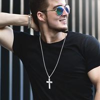 Nouvelle Tendance Bijoux Vente Directe Usine Jésus Collier Croix en Acier Titane Meilleure Vente Transfrontalière Vente en Gros