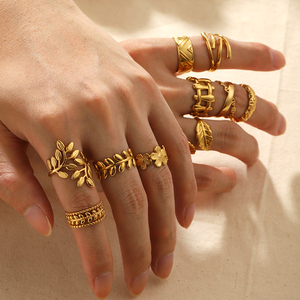 Anillos <span class=keywords><strong>de</strong></span> Dedo Geométricos Ajustables Abiertos <span class=keywords><strong>de</strong></span> Acero Inoxidable con <span class=keywords><strong>Baño</strong></span> <span class=keywords><strong>de</strong></span> <span class=keywords><strong>Oro</strong></span> <span class=keywords><strong>de</strong></span> 18K, Resistentes al Agua, Personalizados, Económicos y <span class=keywords><strong>de</strong></span> Bajo <span class=keywords><strong>Precio</strong></span> para Mujer - Product Image 2