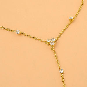 Bracelet à Doigts en Cristal Best-seller, Chaîne Géométrique Simple pour le Dos de la Main, Bijou Tendance Style Ins, Bracelet de Soirée - Product Image 5