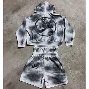 Ensemble survêtement personnalisé avec sweat à capuche zippé et short, short à taille double couche, effet délavé au soleil, sweat à capuche vintage - Product Image 3