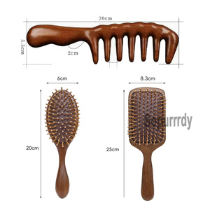 Peigne de massage classique antistatique en bois de santal Golden Silk, fait main, pour la maison, avec coussin d'air pour le cuir chevelu, favorisant la circulation des méridiens et la pousse des cheveux - Product Image 2