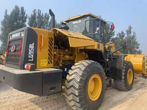 Machine de terrassement lourde d'occasion pour chargeur frontal LG958F modèle 2016, moteur 168KW, capacité 16800-17000kg, avec roulement et boîte de vitesses - Product Image 2