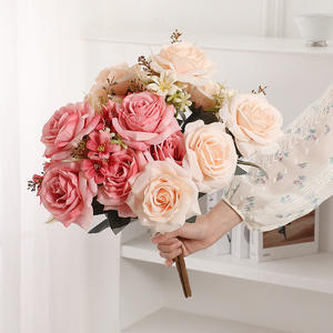 Ramo de Rosas Artificiales, Flores de Seda y Plástico de Alta Simulación, Decoración para Bodas y Hogar, Rojo, Rosa, Blanco, Blanco Hueso - Product Image 3