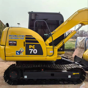 Excavatrice hydraulique Komatsu PC70 MINI d'occasion, 7 tonnes |   Machine d'occasion japonaise pour fixation de pouce robuste - Product Image 1