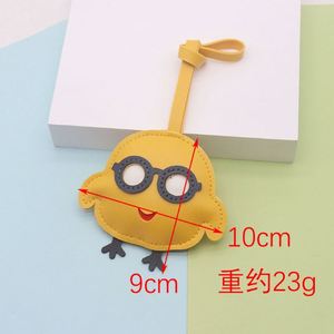Llavero de Animal Bonito y Duradero de Cuero PU Amarillo Impermeable, Colgante para Bolso, Regalo Promocional, Venta Caliente - Product Image 1