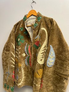 Luxury <b>Silk</b> Velvet Suzani Embroidered <b>Jacket</b> Vintage Kashmiri Boho Winter <b>Kimono</b> Coat Women Ethnic Long Cardigan Wholesale - Product Image 4