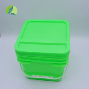 उच्च गुणवत्ता हरी पीई प्लास्टिक बाल्टी 5L खाद्य ग्रेड वर्ग कंटेनर ढक्कन और संभाल के साथ आउटडोर मछली पकड़ने बाल्टी पेंट बाल्टी