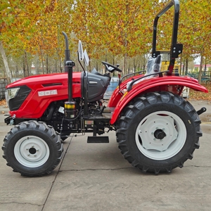 รถแทรกเตอร์ขนาดเล็กสำหรับการเกษตรและสวน ขับเคลื่อน 4 ล้อ 4x4 เครื่องยนต์มาตรฐาน EPA CE - Product Image 3