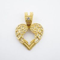 Pendentif Cœur Brisé Doré Sertie de Pierres avec Chaîne Cubaine pour Streetwear Hip Hop et Bijoux Cadeau pour Couples