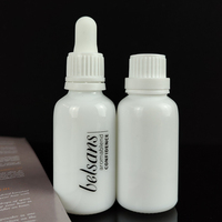 Flacon à pompe compte-gouttes d'huile de sérum pour le visage en verre en céramique de luxe 20ml 30ml 50ml emballage de luxe blanc