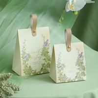 Boîte à dragées élégante pour mariage, motif floral forestier et oiseaux, boîte cadeau en papier avec poignée en cuir PU