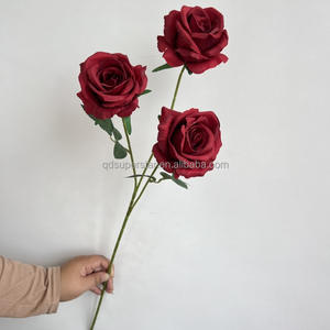 Hojas artificiales <span class=keywords><strong>de</strong></span> alta calidad, diseño novedoso <span class=keywords><strong>de</strong></span> 3 cabezas, flor rosa, diseño novedoso, venta al por mayor <span class=keywords><strong>de</strong></span> fábrica, venta al por mayor - Product Image 4