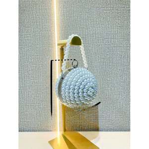 Kalp Şeklinde El Çantası, Kadınlar İçin Kristal Taşlı Abiye Çantası, Altın Kristal El Çantası - Product Image 5