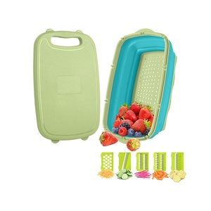 Planche à découper pliable en silicone, passoire, panier de lavage de légumes multifonction 9-en-1 pour le camping - Product Image 1