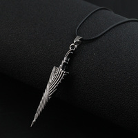 Hot Anime creux chevalier creux chevalier pur clou épée os ongle pendentif colliers à la mode géométrie corde collier ras du cou bijoux