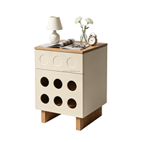 Meuble de chambre à coucher en bois assemblé moderne, table de chevet à design sculpté circulaire, 1 tiroir, 1 porte, pour appartement, hôtel, hôpital