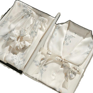 Pigiama di <span class=keywords><strong>seta</strong></span> floreale con aquilone a manica corta estivo <span class=keywords><strong>da</strong></span> <span class=keywords><strong>donna</strong></span> di alta qualità <span class=keywords><strong>camicia</strong></span> <span class=keywords><strong>da</strong></span> <span class=keywords><strong>notte</strong></span> con gelso confezione regalo migliori amici Homewear - Product Image 5