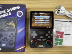 Consoles de jeux vidéo portables rétro J36 Ultra de 3,5 pouces, plus de 20 émulateurs, lecteurs de jeux Android Wi-Fi, 15000 jeux HD, 3000 mAh VS R36S - Product Image 3