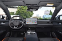 UNI-V 2025 Model Generasi ke-3 2.0T Edisi JinQing Sedan Fastback 4-pintu 5-kursi Mobil Bekas Dijual dengan Harga Kompetitif