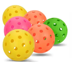 新款彩色塑料户外室内泡菜球专业旋转无缝泡菜球畅销泡菜球