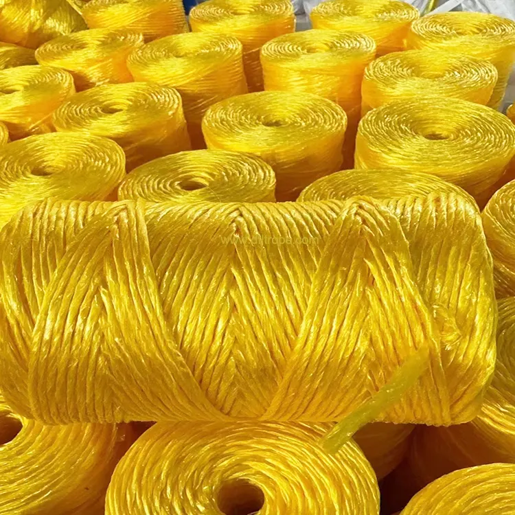Nhà Máy Giá 150g/cuộn nhựa rơm sợi dây thừng hay baling PP twine từ nhà sản xuất PE buộc Băng đóng gói Raffia dây