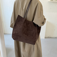 Sac fourre-tout pour femme en daim avec fermeture éclair, grande capacité, collection automne 2026 – Sac à main minimaliste et tendance à porter sous le bras