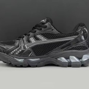 Chaussures de sport pour hommes, chaussures de sport classiques pour la course à pied, le tennis et le basketball, avec des empiècements en mesh tendance et à la mode. - Product Image 4