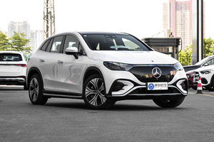 Mercedes-Benz EQE 350 500 4MATIC 2023, Motor <span class=keywords><strong>de</strong></span> 215 kW, 6.7s, 752 km <span class=keywords><strong>de</strong></span> Autonomía, Eje Trasero Rápido, Batería <span class=keywords><strong>de</strong></span> 90-110 kWh, Energía Eléctrica Pura - Product Image 5