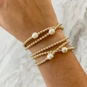 Clássico 18k banhado a ouro aço inoxidável Beads Natural pérola de água doce pulseira frisada estiramento empilhamento pulseiras para as mulheres