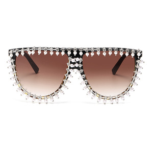 Jamie 5693B Sunglasses Black Frame Rhinestone Decor UV400 Women's Fashion Sunshades - Product Image 5