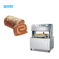 Équipement de boulangerie Moyenne Économiser Coût de la main-d 'œuvre Déposant de gâteau entièrement automatique Remplissage Coupe Four rotatif roulant pour gâteau en rouleau suisse