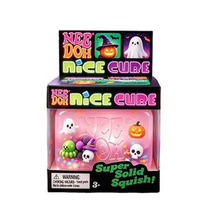 Jouet anti-stress en PU souple et rebondissant lent, 5,5 cm, thèmes Noël et Halloween, à pincer et à faire résonner, pour le marché international - Product Image 1