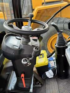 Chargeuse sur pneus CAT 420F neuve à 100% en vente - Product Image 5