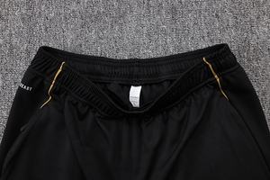 Gratis Ongkir Setelan Olahraga Sepak Bola Pria 25/26 Klub Sepak Bola Setengah Resleting Lengan Panjang 100% Poliester Cetak Glitter Nama Pemain - Product Image 4