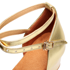 Zapatos <span class=keywords><strong>de</strong></span> <span class=keywords><strong>baile</strong></span> <span class=keywords><strong>de</strong></span> <span class=keywords><strong>Salsa</strong></span> Latino para niños, calzado <span class=keywords><strong>de</strong></span> tacón cubano <span class=keywords><strong>de</strong></span> PU dorado - Product Image 3