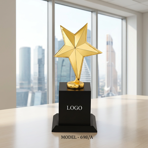 Trofeo UV Grabado con Láser de Detalles Finos, Modelo 698, Tema Competitivo, Premio Estrella, de la Corporación Premium POOJA GIFT CORPORATION, Estilo Gujarati - Product Image 1