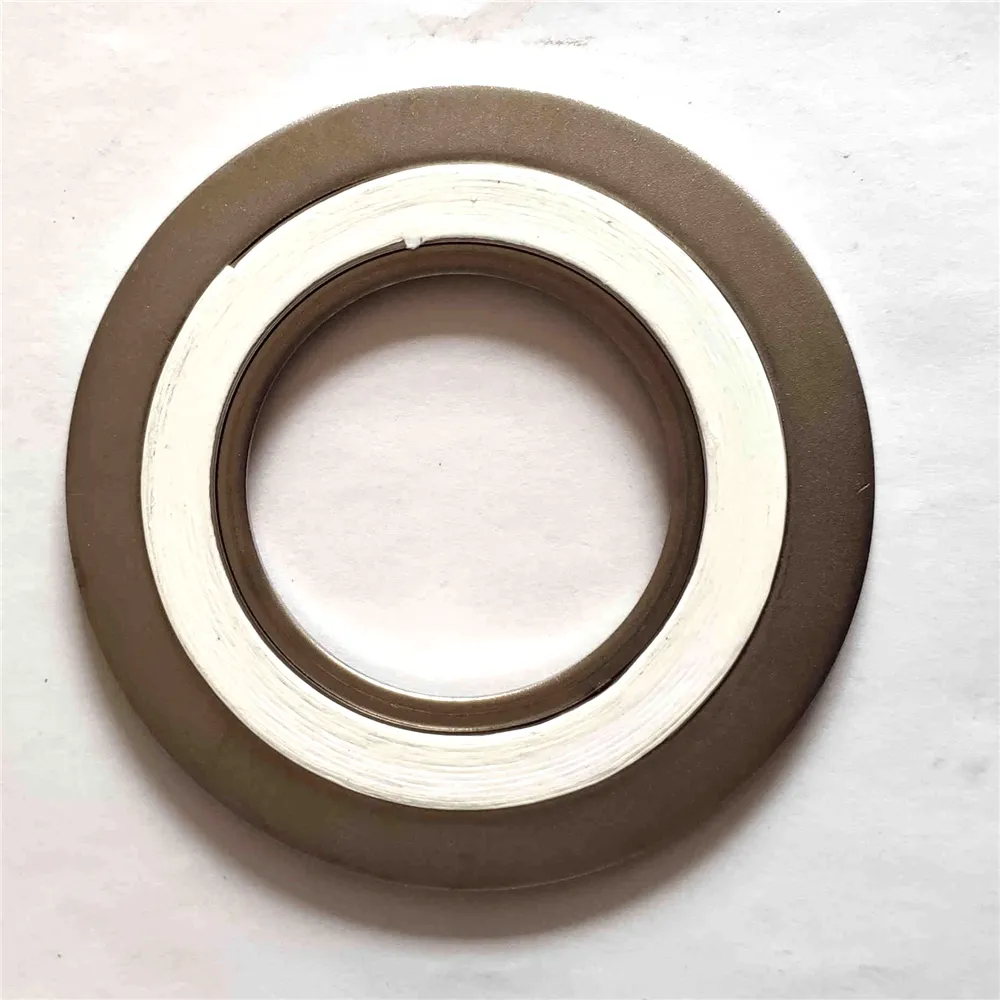 La cina di alta qualità produce un campione gratuito asme b16.20 guarnizione in acciaio inossidabile a spirale con riempimento in grafite da 400mm