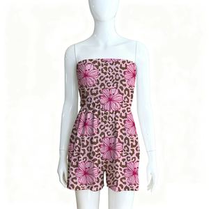 <span class=keywords><strong>Mono</strong></span> Corto para Mujer al por Mayor, de Alta Calidad, Estampado de Leopardo, sin Tirantes, <span class=keywords><strong>Fruncido</strong></span>, con Estampado Floral y Bolsillos - Product Image 2