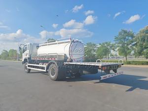 Sinotruk 4x4 Vacuum Suction Truck, 5m³ Sewage Tank With Italy Jurop Vacuum <b>Pump</b>, High Suction Power for <b>Sludge</b> Sewage Transport - Product Image 6