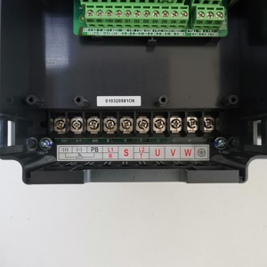 ไดรฟ์ปั๊มน้ำพลังงานแสงอาทิตย์ 220V 5.5KW VFD พร้อม MPPT 5.5KW ไดรฟ์ปั๊มน้ำพลังงานแสงอาทิตย์ ปั๊มน้ำพลังงานแสงอาทิตย์ MPPT 5.5KW 5.5KW - Product Image 6
