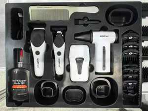 Kit <span class=keywords><strong>Profesional</strong></span> de Máquinas de Barbería 4 en 1 2026, Cortadora de <span class=keywords><strong>Pelo</strong></span> con Motor de Corriente Continua de Alta Velocidad, Recortadora con Base de Carga - Product Image 1