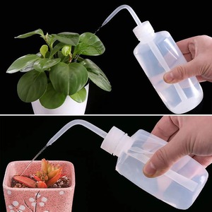 Botella de riego exprimible de 150/250/500ML, tetera con pico para verter agua, regadera para plantas suculentas, flores y plántulas, para jardinería - Product Image 4